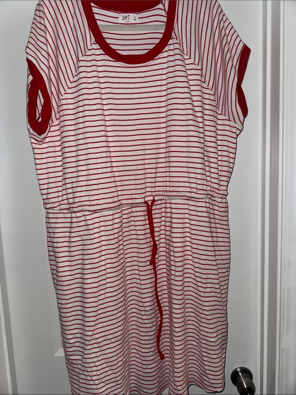 24/7 by Maurices Red & White Striped women’s dress with Waist Tie and pockets